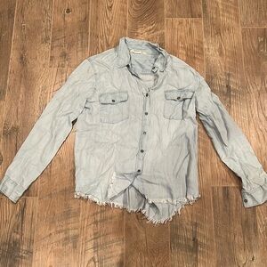 R Datyle Denim Long Sleeve Size Medium
